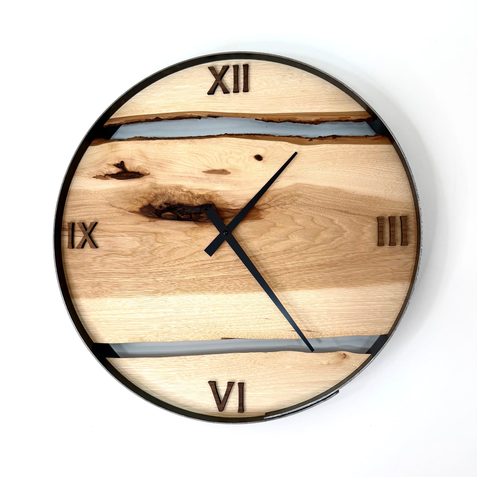*NEW // 18” Hickory Live Edge Wood Clock