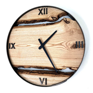 *NEW // 18” Ash Live Edge Wood Clock